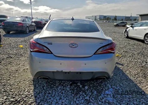 2014 Hyundai Genesis Coupe 3.8L z USA, uszkodzony, nr VIN KMHHU6KJ2EU116862